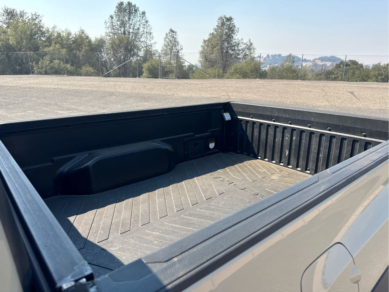 Used 2019 Toyota Tacoma TRD Off-Road w/ Technology Package AWD/4WD image 10