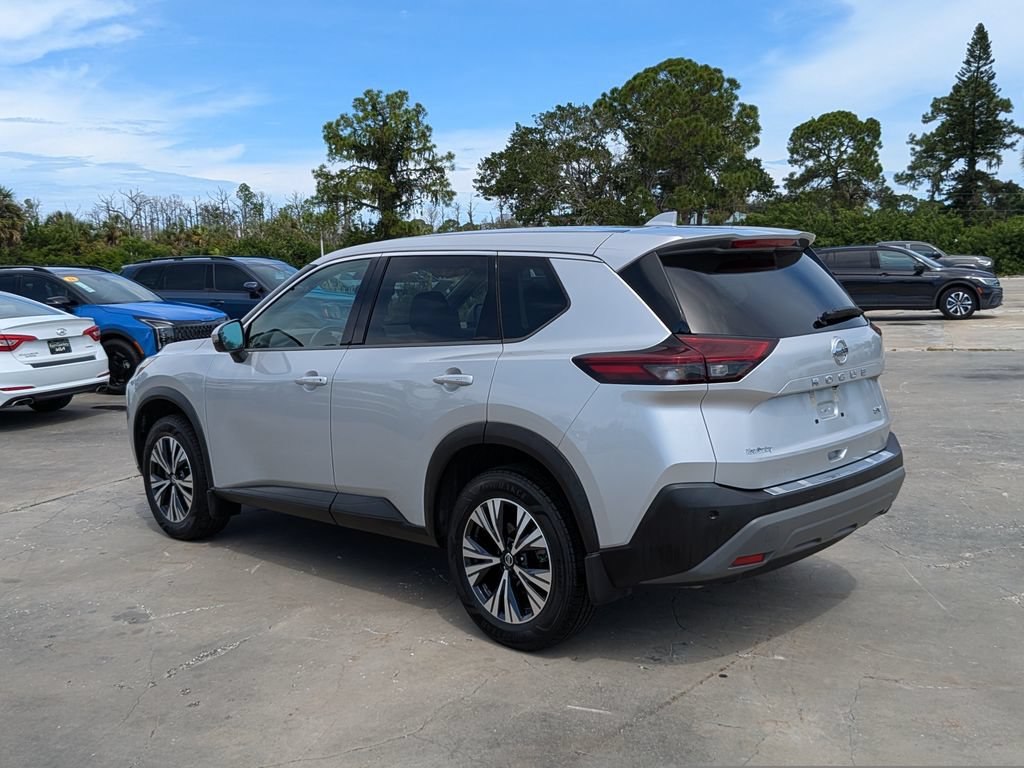 Used 2021 Nissan Rogue SV FWD image 6