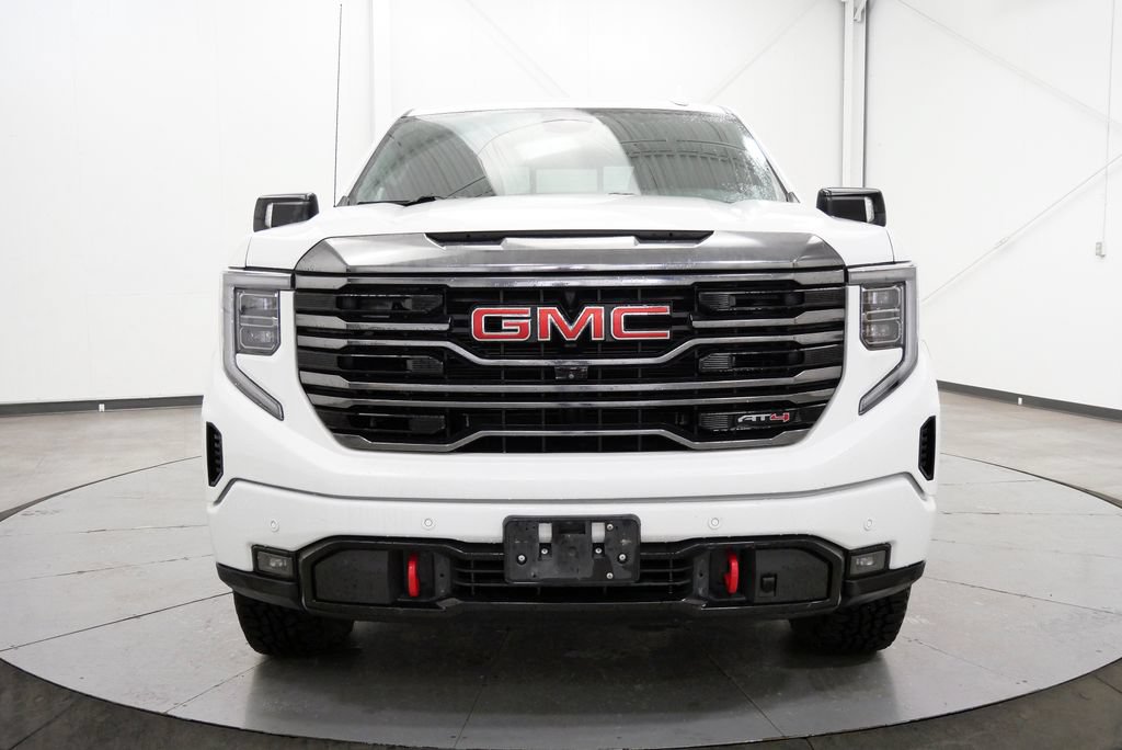 Used 2023 GMC Sierra 1500 AT4 w/ AT4 Premium Package AWD/4WD image 2