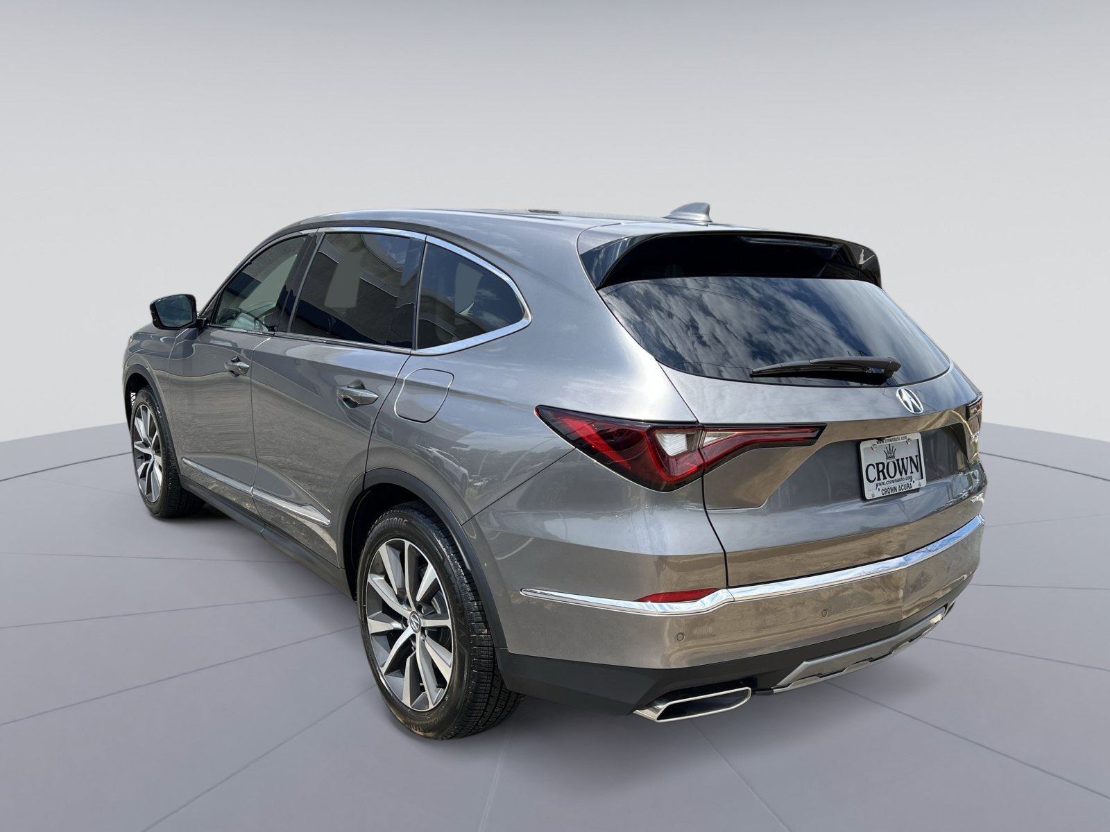 Used 2025 Acura MDX SH-AWD w/ Technology Package image 3