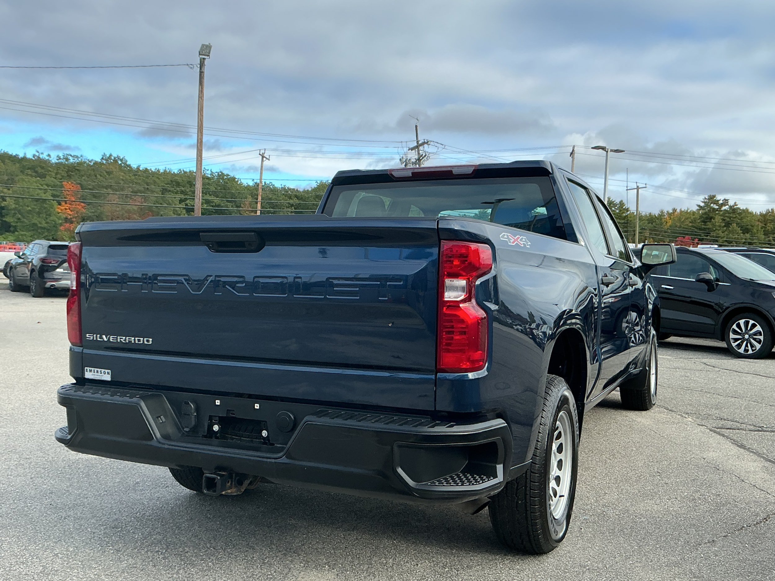 Certified 2023 Chevrolet Silverado 1500 W/T w/ Trailering Package AWD/4WD image 6