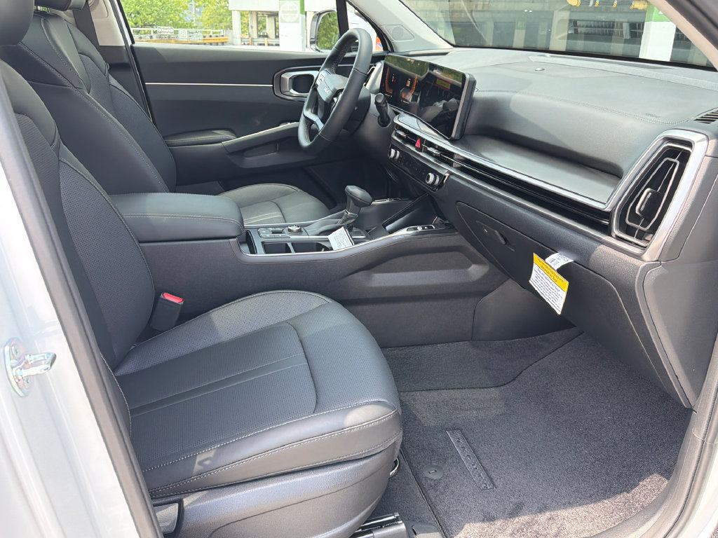 New 2026 Kia Sorento S w/ S Panoramic Sunroof Package AWD/4WD image 12
