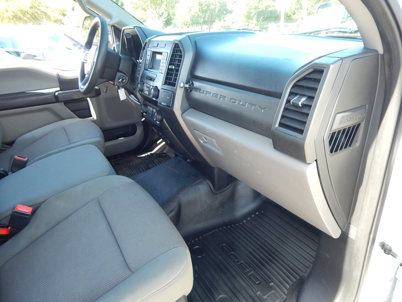 Used 2020 Ford F250 XL w/ Power Equipment Group RWD image 22