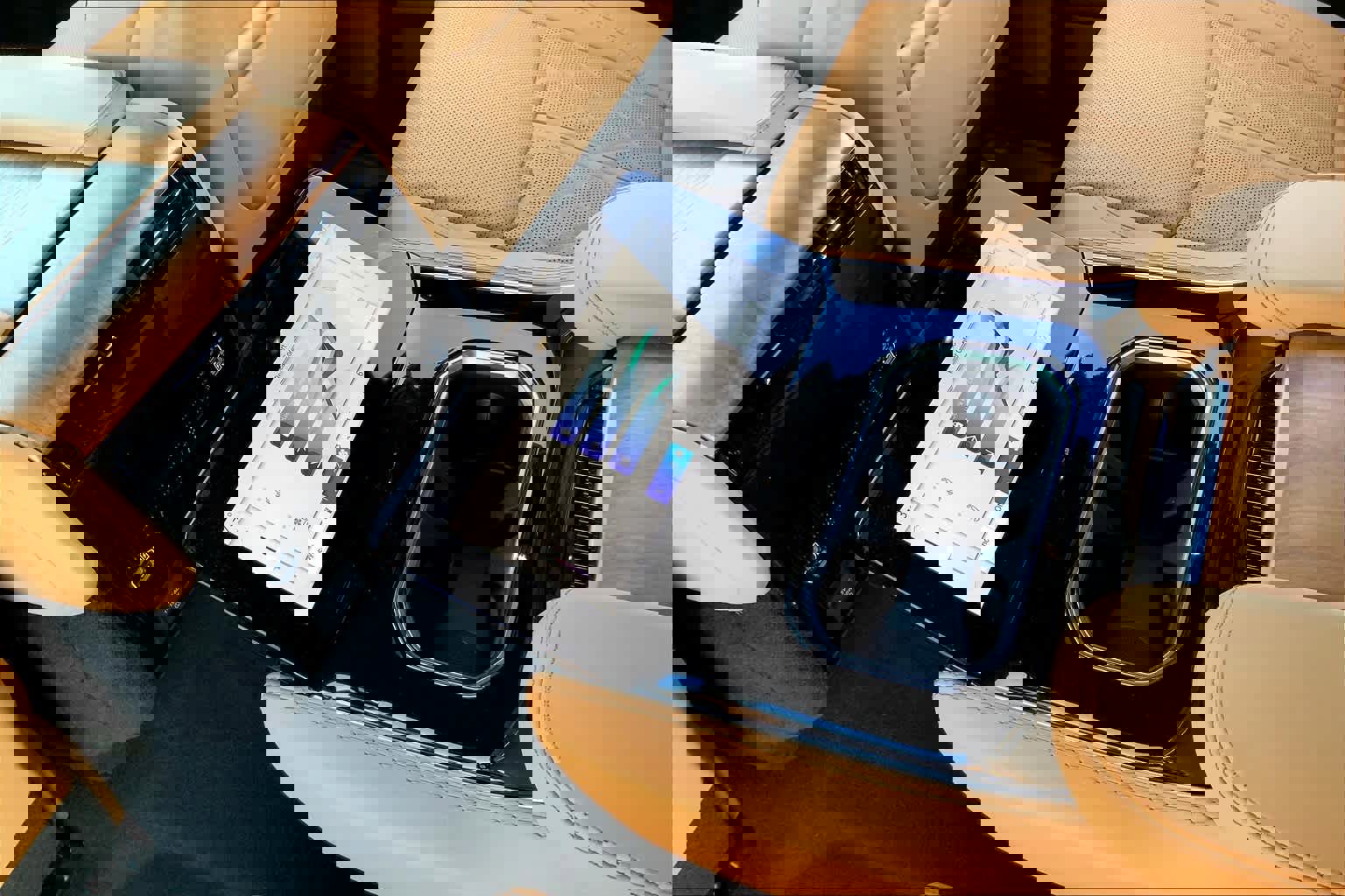 Used 2022 Jeep Grand Wagoneer Series III w/ HD Trailer Tow Package image 37