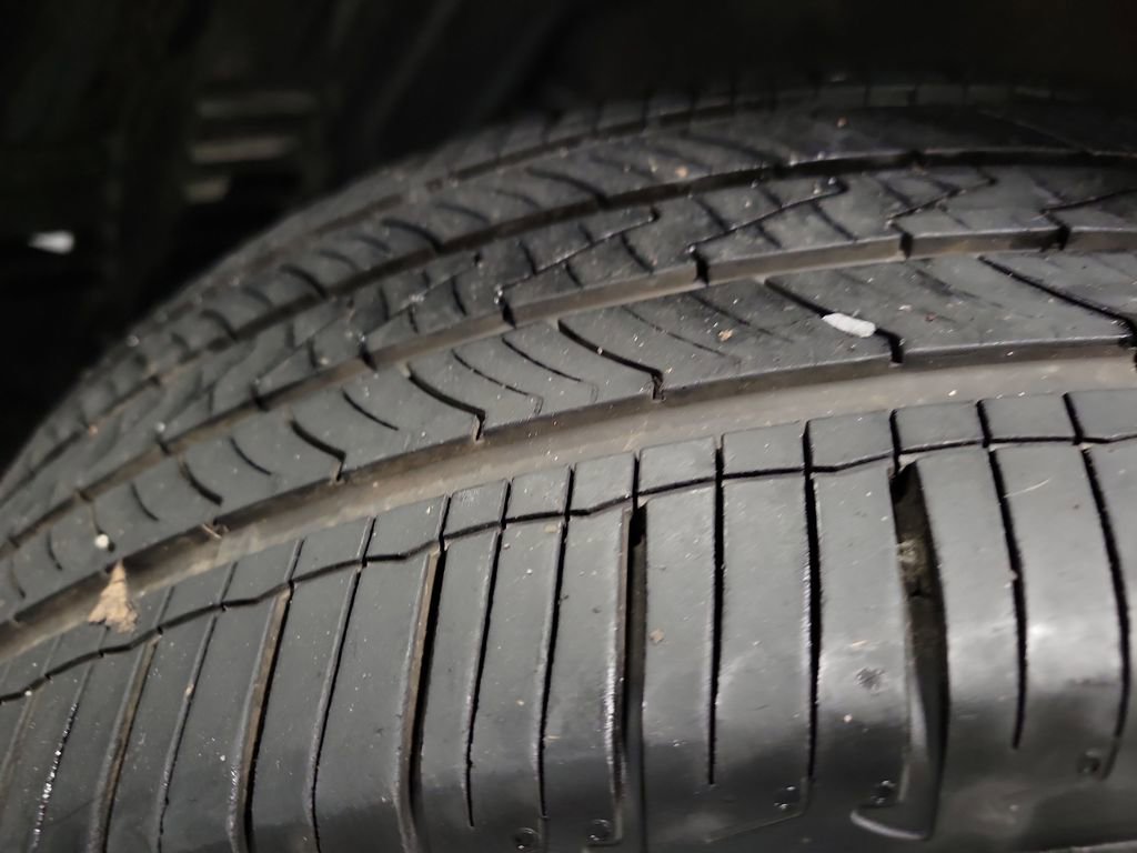 Used 2017 Toyota RAV4 Limited image 11