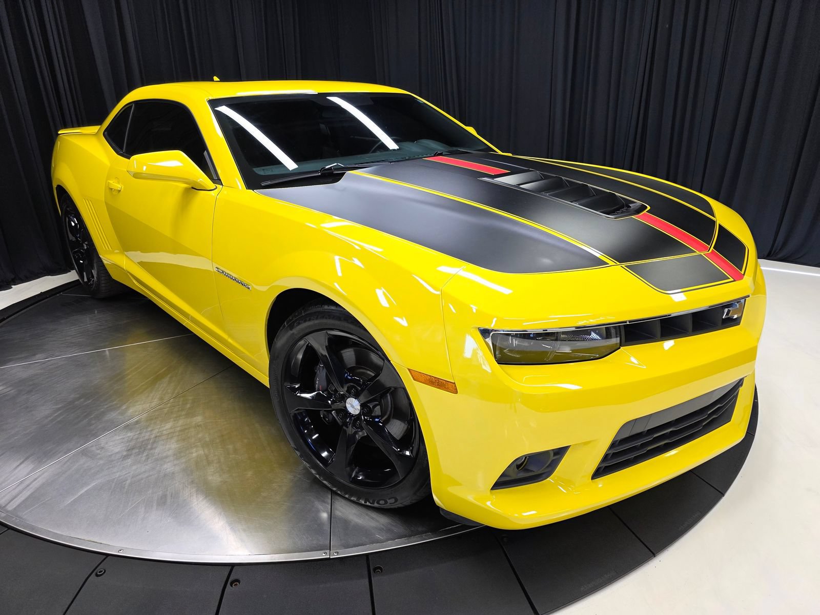 Used 2014 Chevrolet Camaro SS w/ RS Package RWD image 49