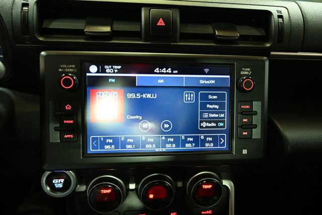 Used 2022 Toyota GR86 Premium image 35