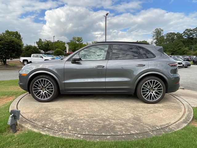 Used 2019 Porsche Cayenne S AWD/4WD image 4