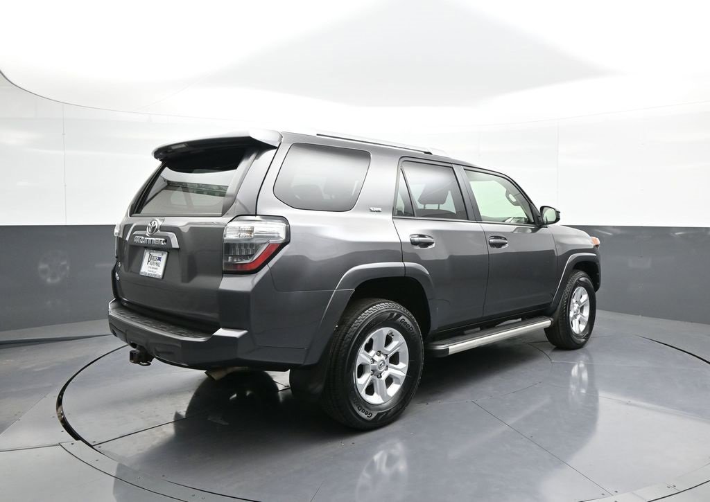 Certified 2016 Toyota 4Runner SR5 image 6