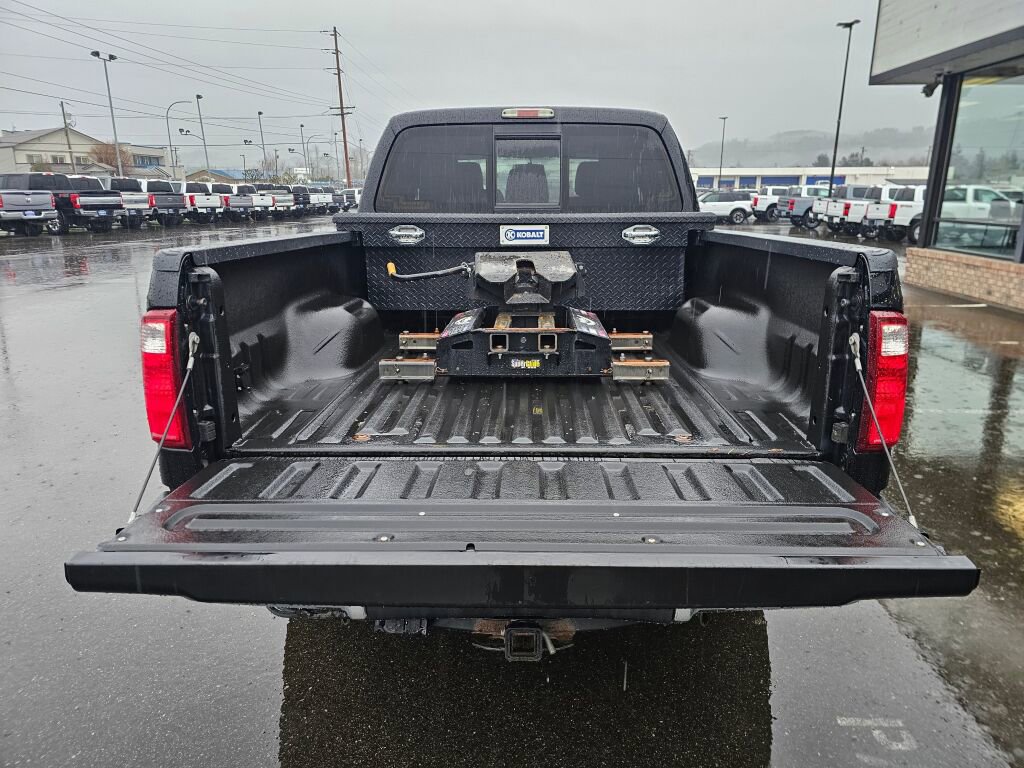 Used 2016 Ford F350 Lariat w/ Lariat Ultimate Package image 9