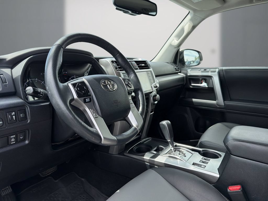 Used 2023 Toyota 4Runner SR5 Premium w/ Moonroof Package RWD image 13