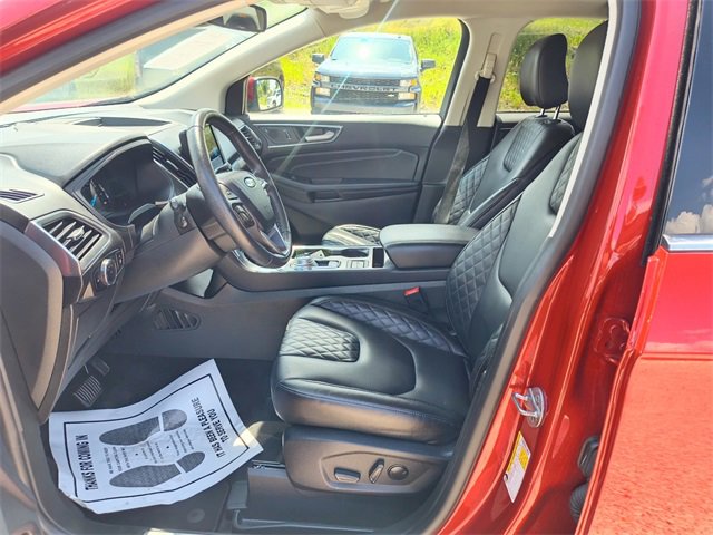 Used 2024 Ford Edge Titanium image 19