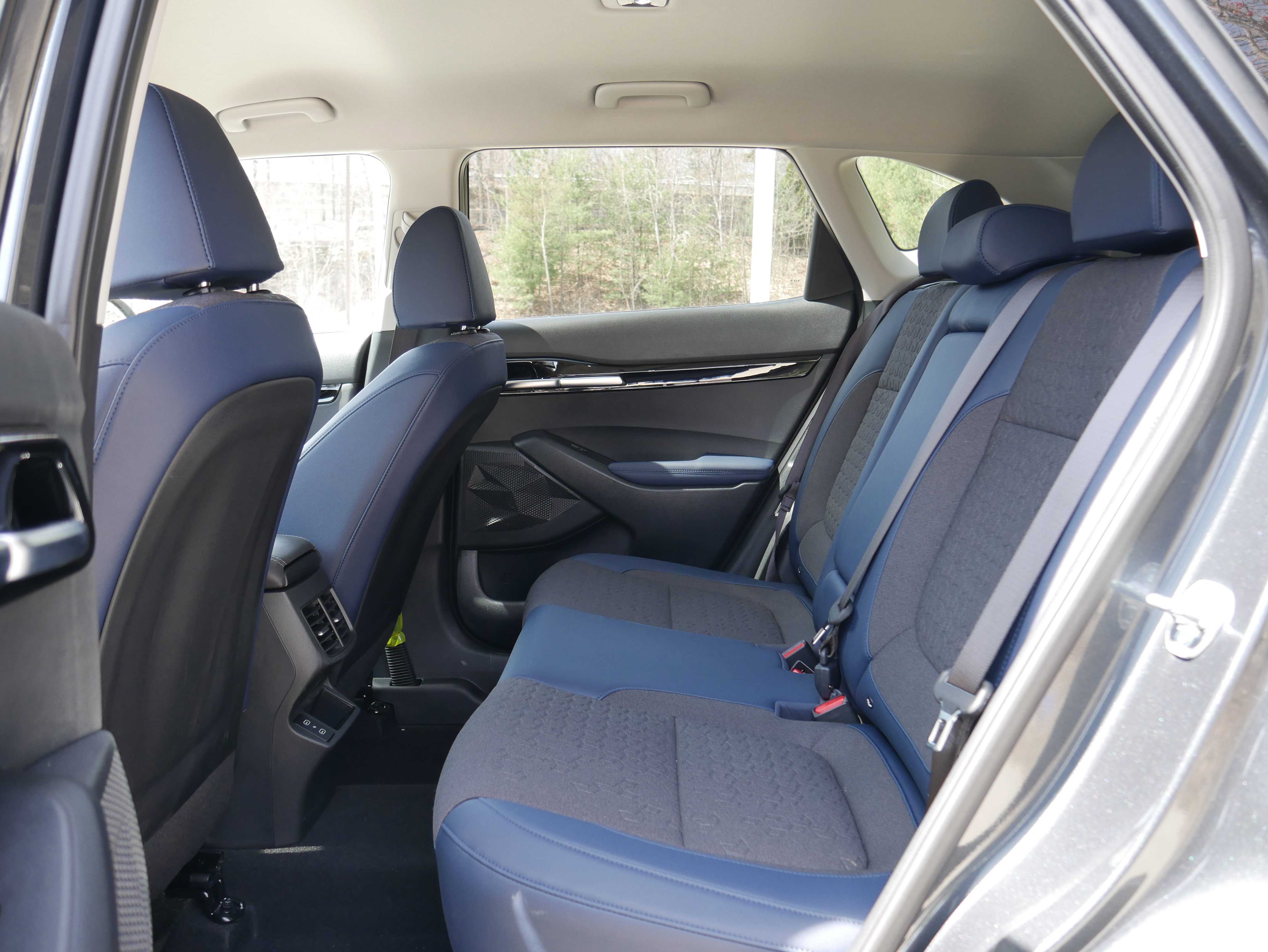 Certified 2025 Kia Seltos S AWD/4WD image 14