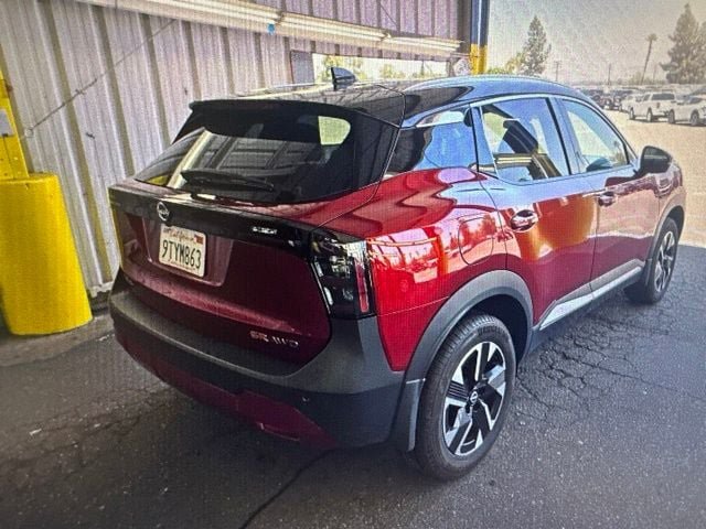 Certified 2025 Nissan Kicks SR AWD/4WD image 7