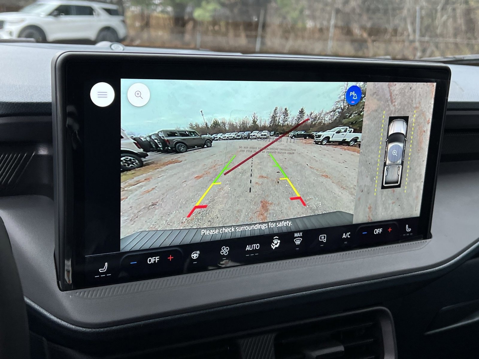 New 2025 Ford Maverick Lariat w/ Black Appearance Package image 19