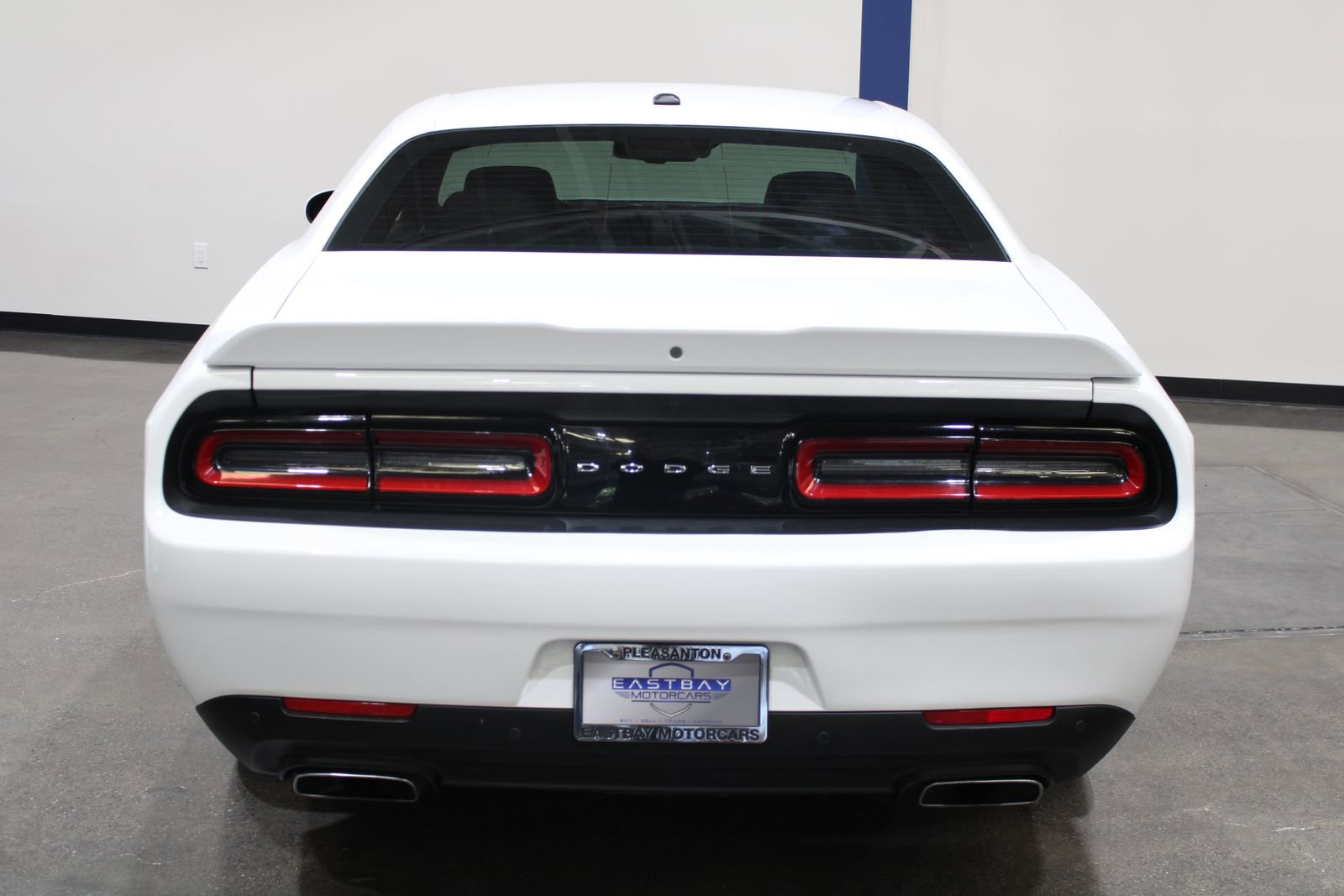 Used 2020 Dodge Challenger R/T RWD image 11