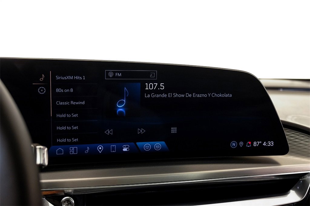 Used 2024 Cadillac Lyriq Luxury w/ LPO, Floor Liner Package image 29