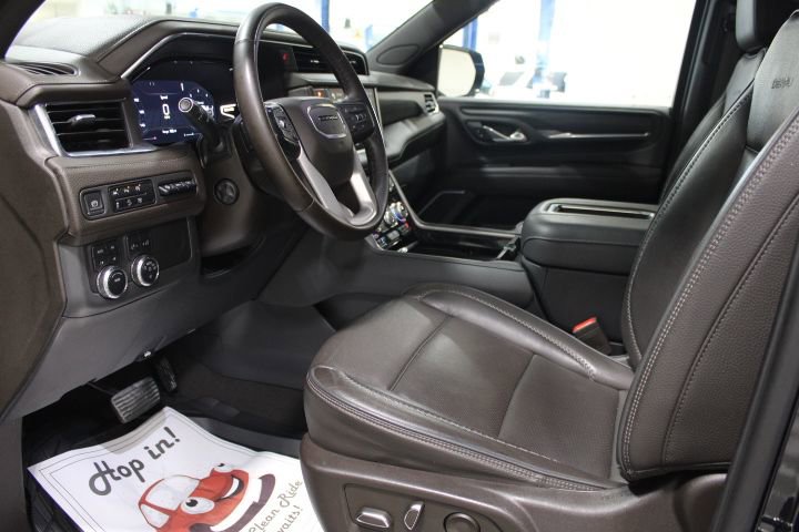 Used 2023 GMC Yukon Denali image 18
