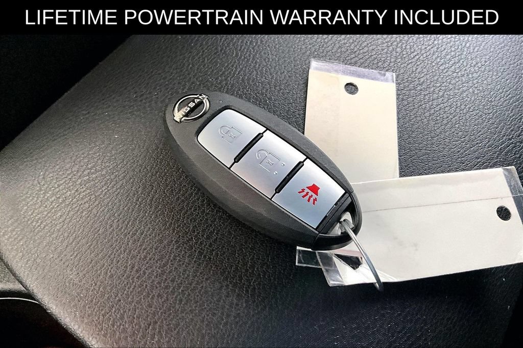 Used 2025 Nissan Z Performance w/ Floor Mat Package RWD image 13