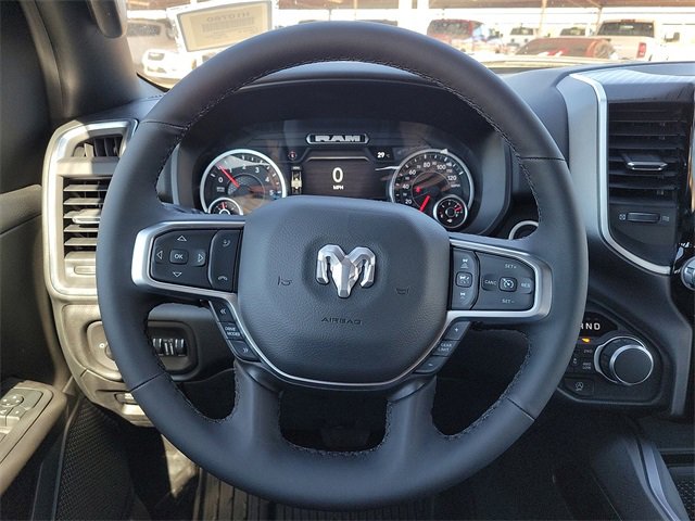 New 2026 RAM 1500 4x4 Crew Cab image 19
