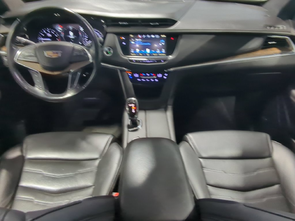 Used 2019 Cadillac XT5 Platinum AWD/4WD image 18