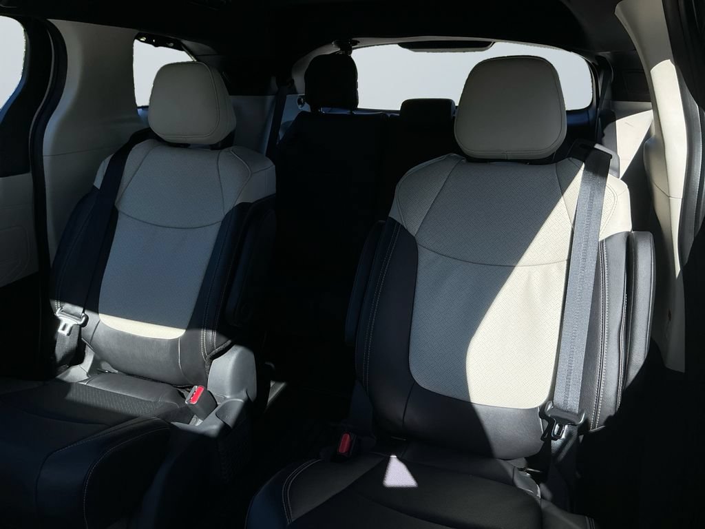 New 2026 Toyota Sienna Limited AWD/4WD image 14