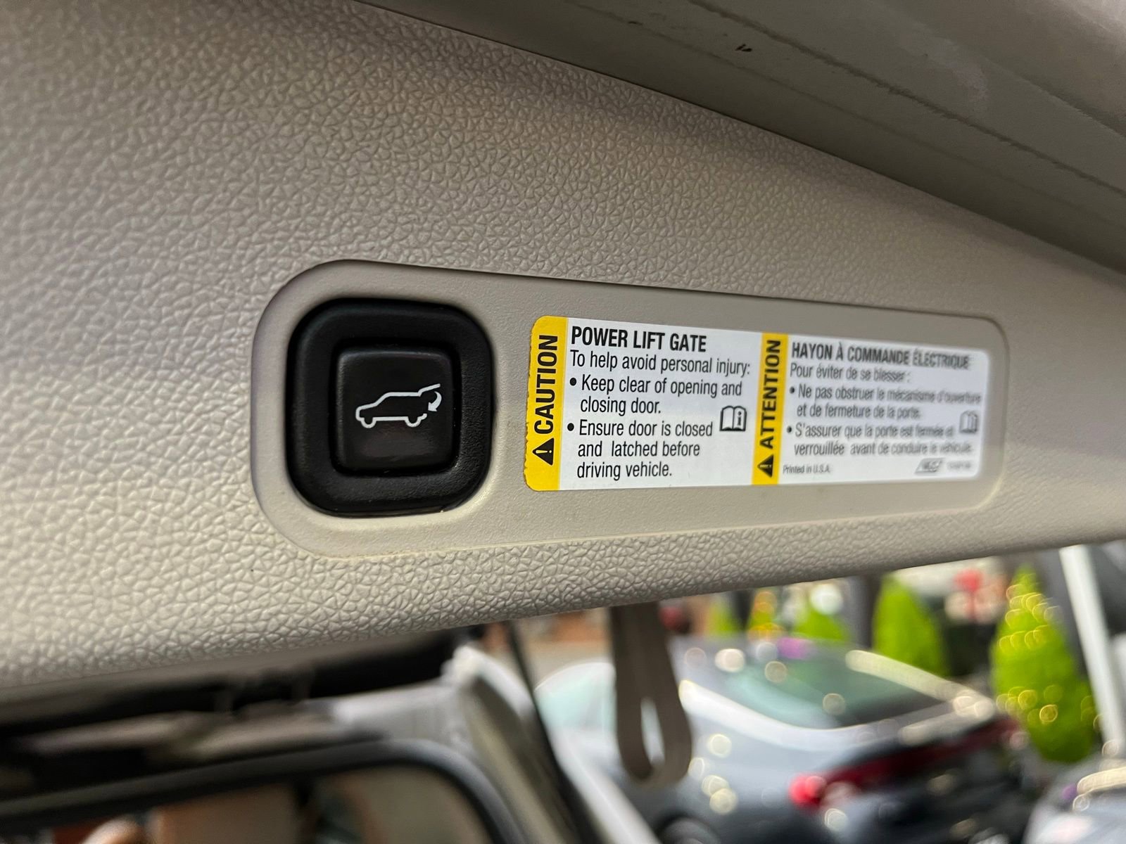 Used 2007 Chevrolet Tahoe LTZ w/ LTZ Preferred Equipment Group image 17