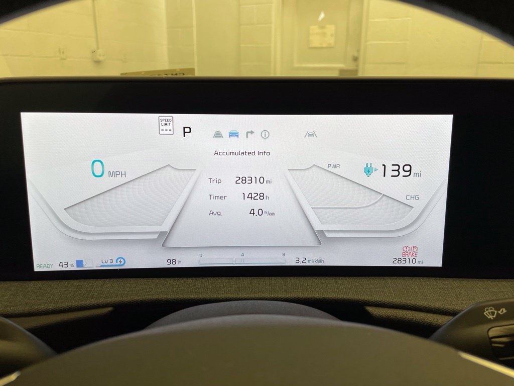 Used 2024 Kia EV6 Wind w/ Wind Technology Package RWD image 11