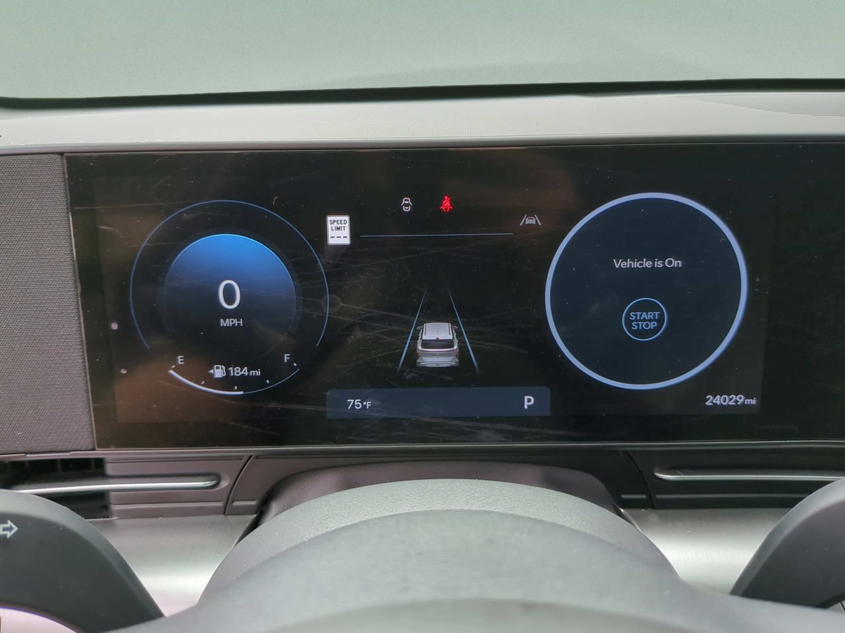 Used 2025 Hyundai Kona SEL FWD image 12