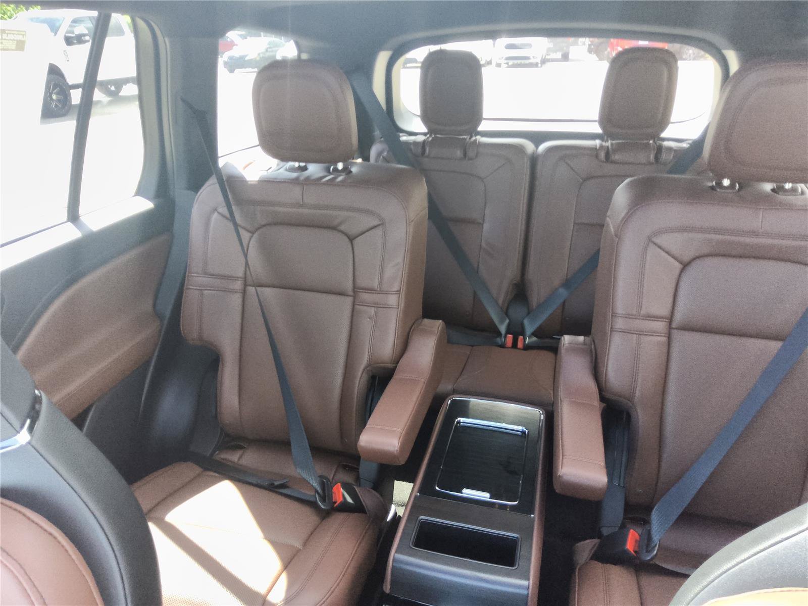 New 2027 Lincoln Aviator Reserve AWD/4WD image 15