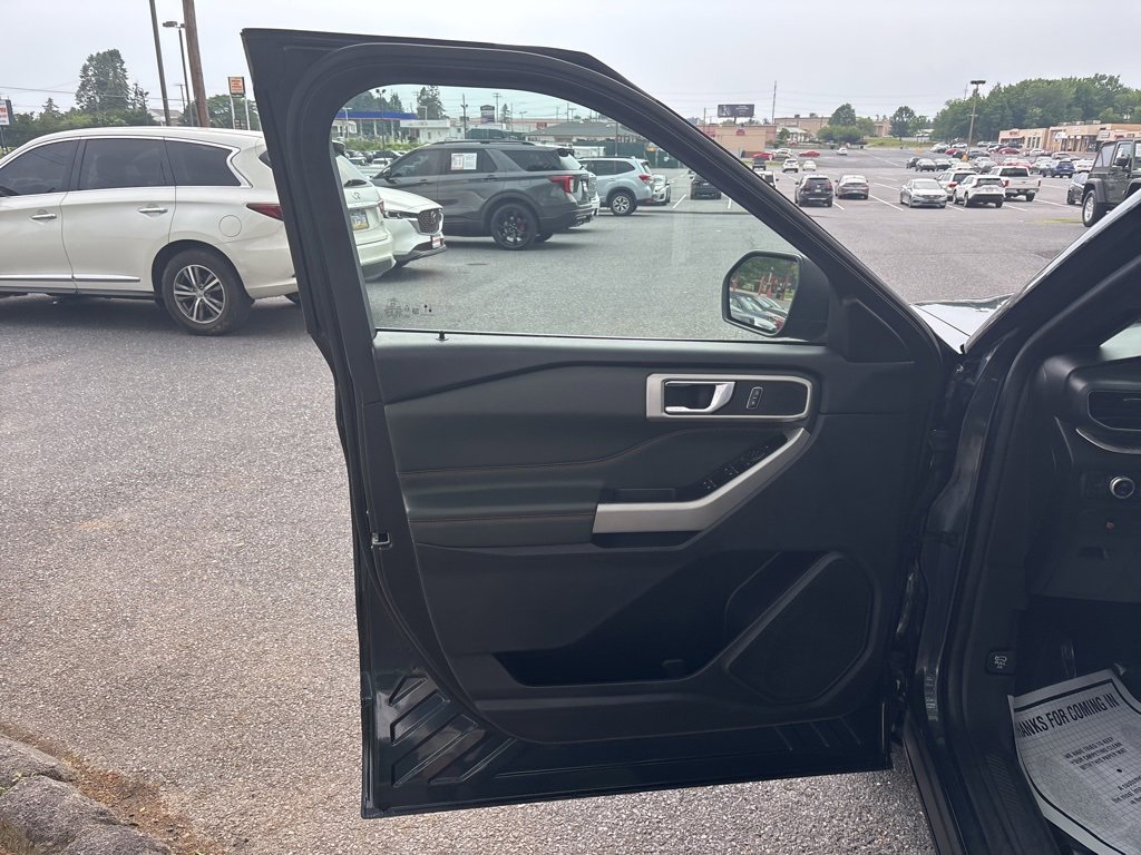 Used 2022 Ford Explorer Timberline image 13