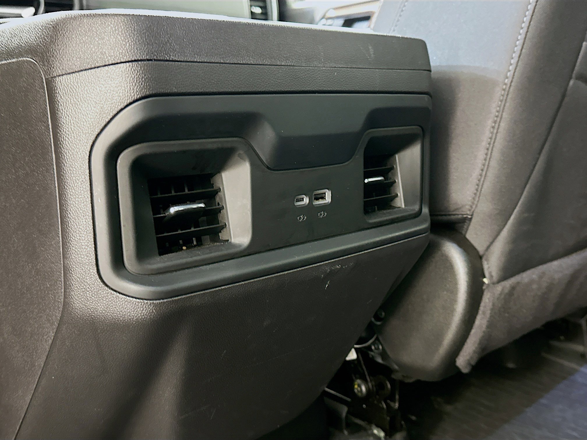 Used 2024 Chevrolet Silverado 1500 LT Trail Boss w/ Convenience Package II image 28