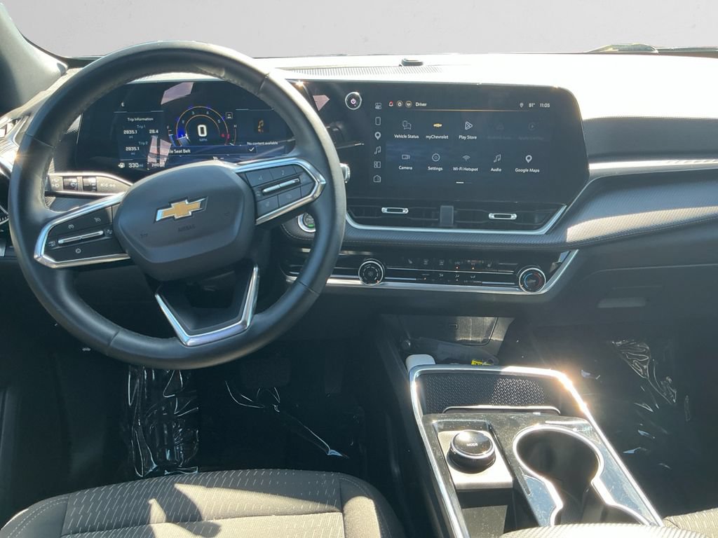 Used 2026 Chevrolet Equinox LT AWD/4WD image 10