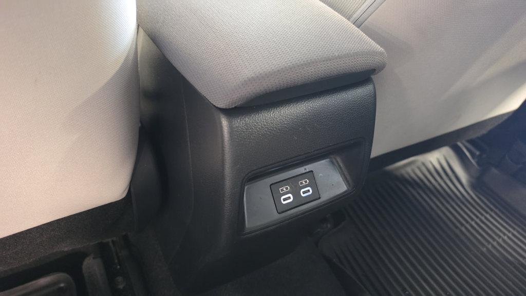 Used 2024 Toyota Corolla LE FWD image 21