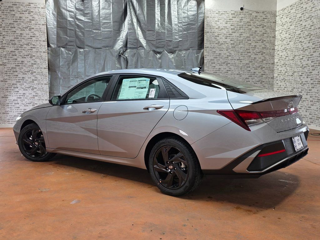 New 2026 Hyundai Elantra SEL Sport image 6