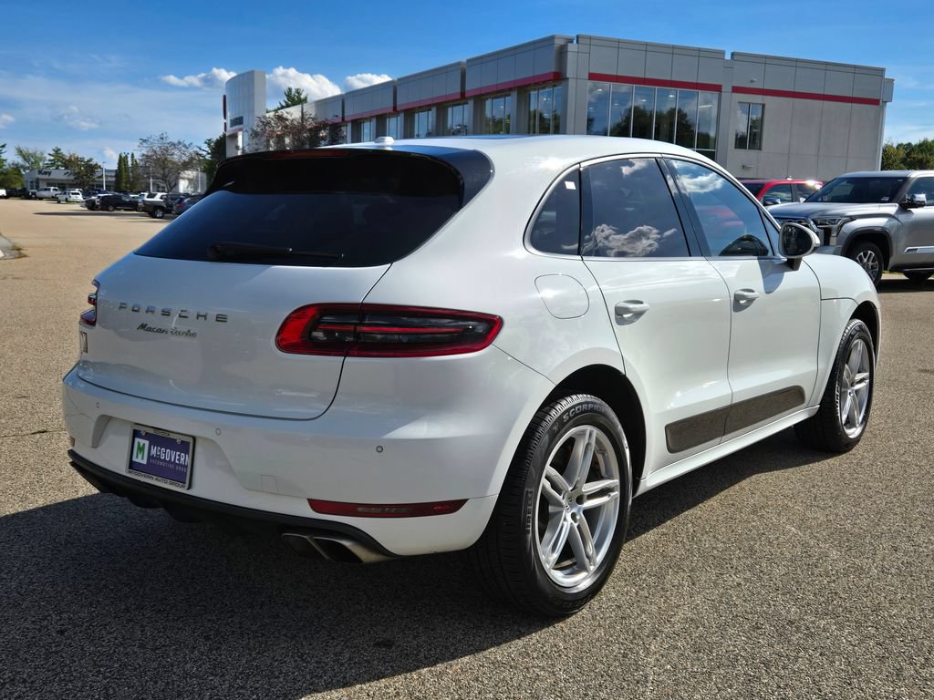Used 2015 Porsche Macan Turbo AWD/4WD image 6