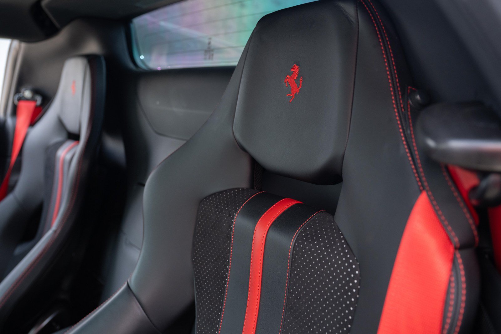 Used 2021 Ferrari 812 GTS RWD image 53