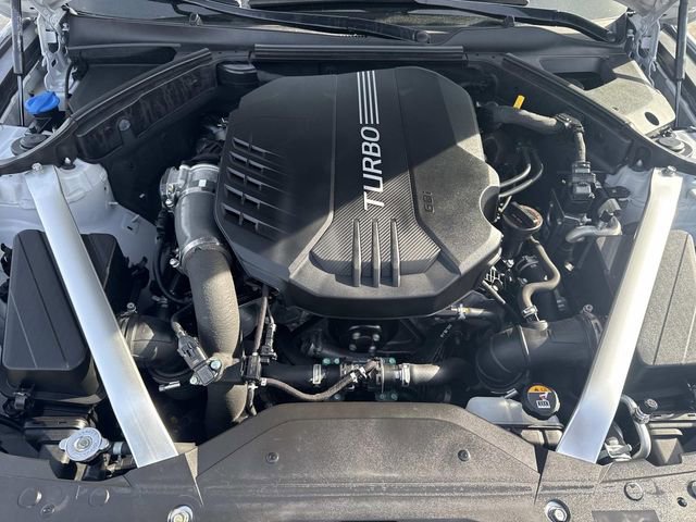 Used 2022 Genesis G70 3.3T image 14