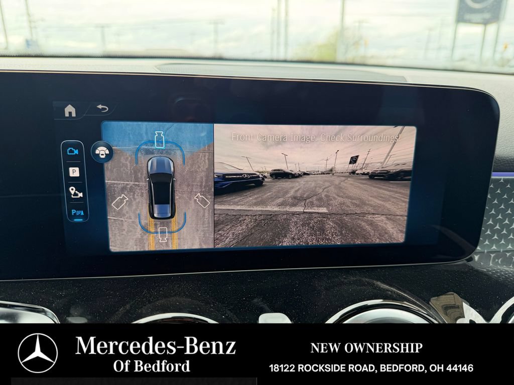 New 2026 Mercedes-Benz GLB 250 4MATIC image 16