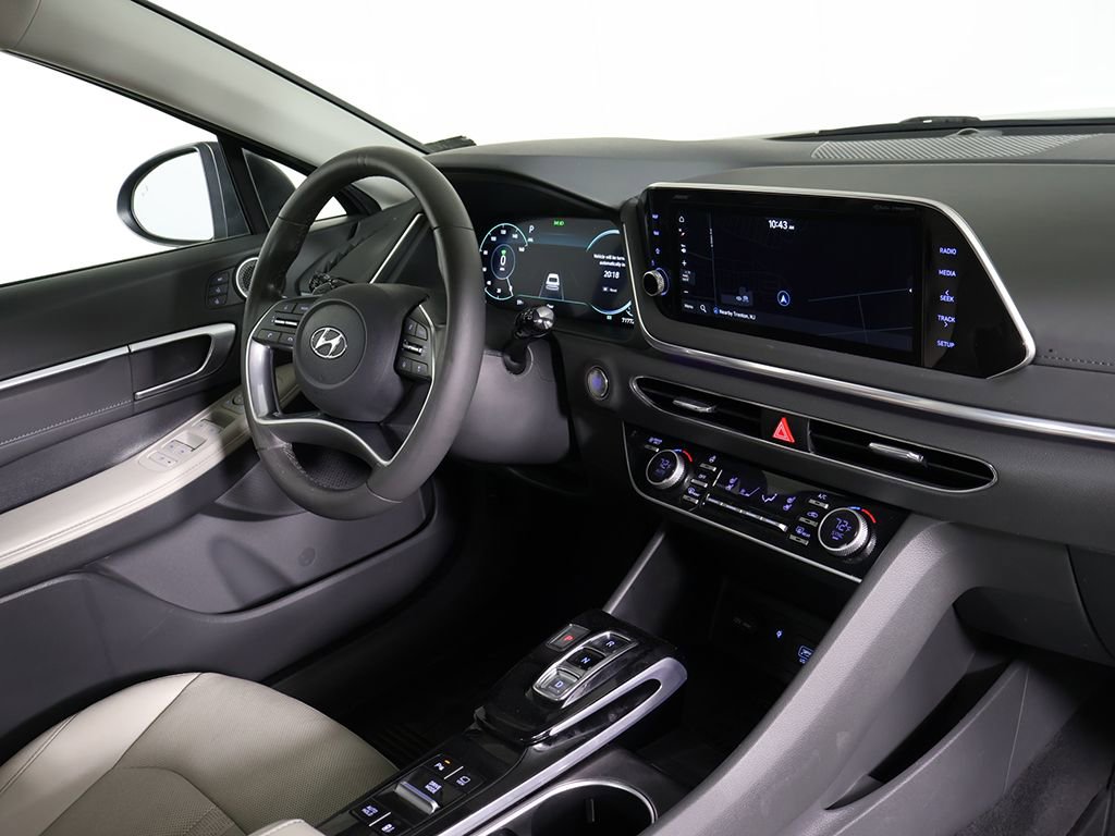 Used 2023 Hyundai Sonata Limited FWD image 30