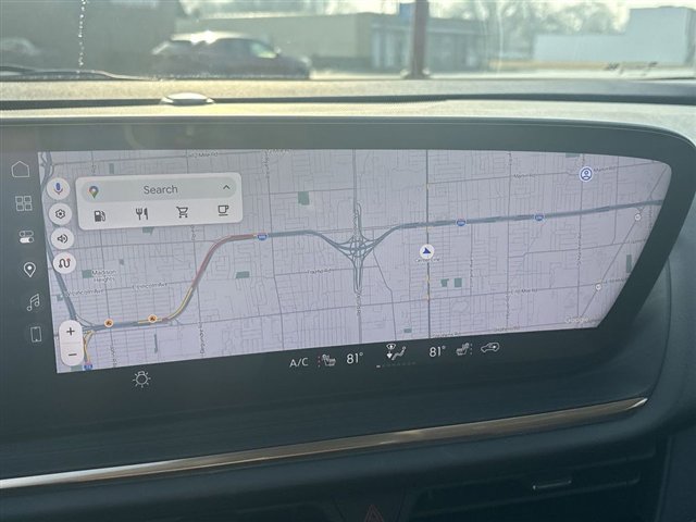 Certified 2025 Buick Envision Avenir image 14