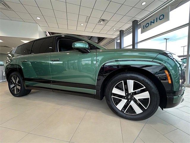 New 2026 Hyundai Ioniq 9 SEL image 2