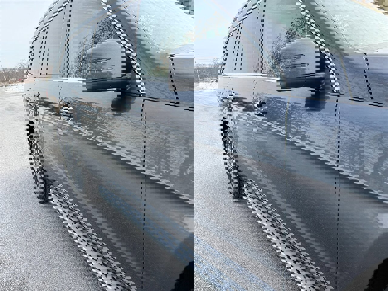 Used 2016 Mercedes-Benz GL 450 4MATIC image 31