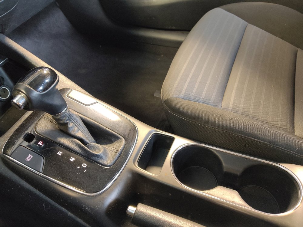 Used 2017 Kia Forte S FWD image 26