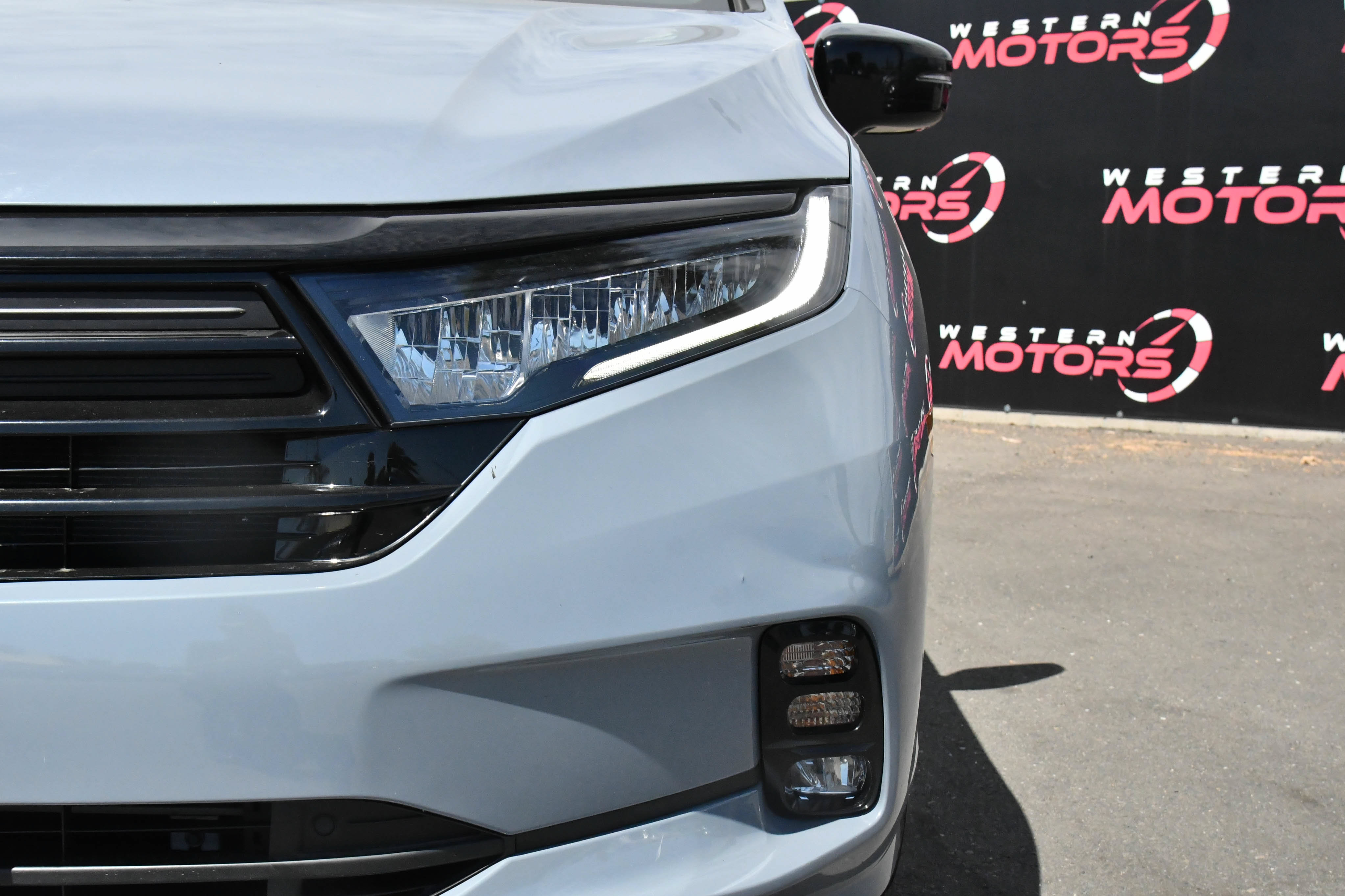 Used 2023 Honda Odyssey Sport image 11