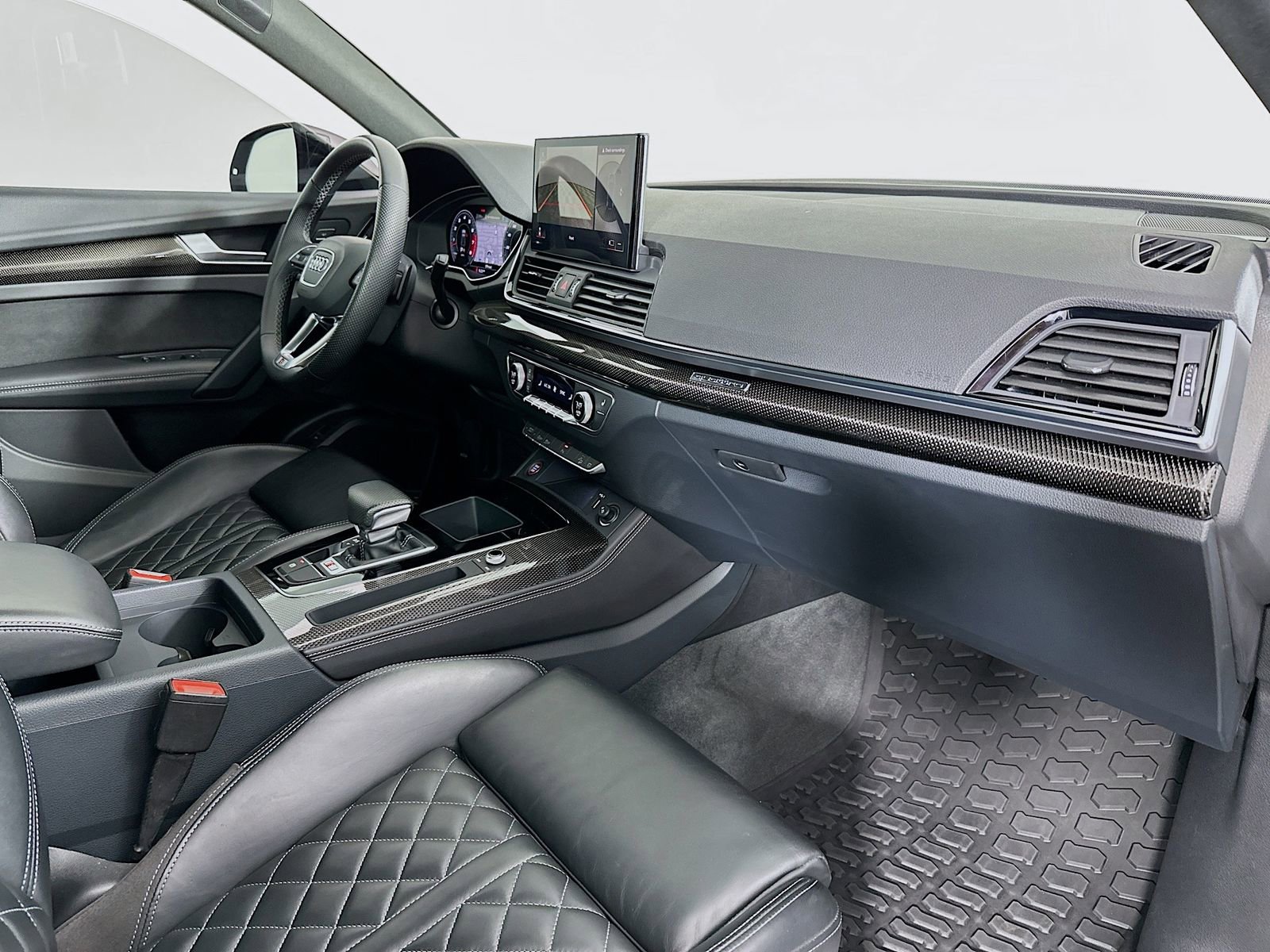 Used 2023 Audi SQ5 Premium Plus w/ Premium Plus Package image 31