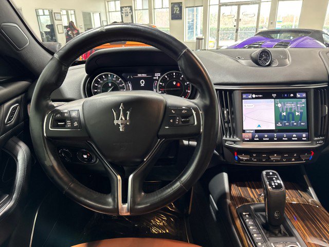Used 2021 Maserati Levante GranLusso image 61