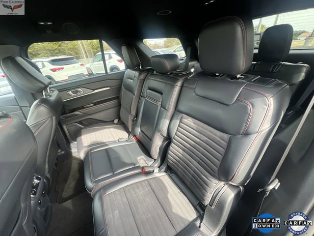 Used 2025 Ford Explorer ST-Line w/ ST-Line Street Pack image 24