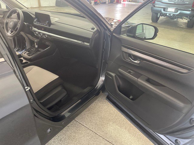 Used 2023 Honda CR-V EX image 14