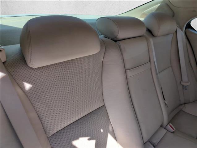 Used 2011 Lexus LS 460 w/ Luxury Value Edition image 21